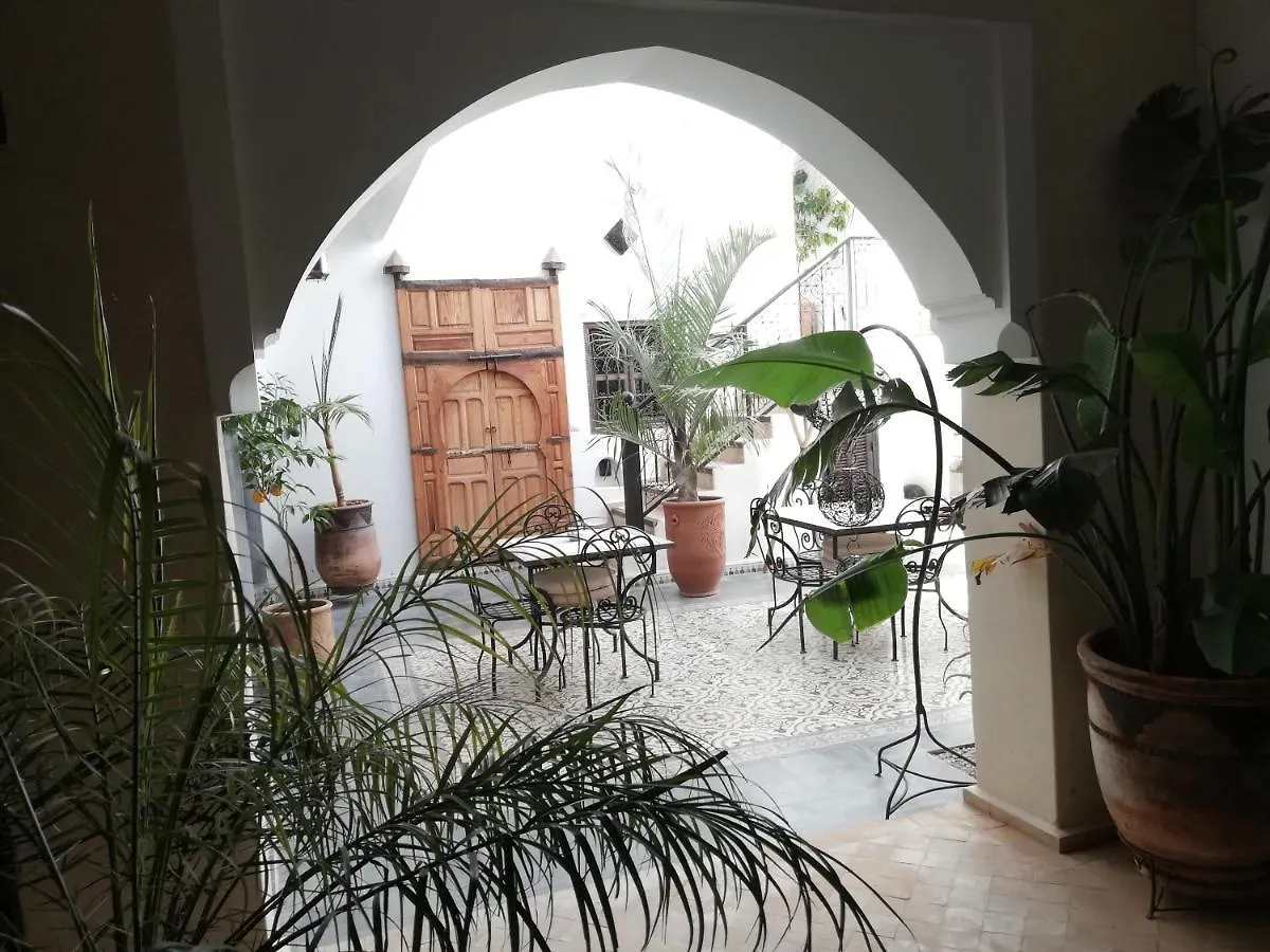 Riad Ima Ia Μαρακές 0*,